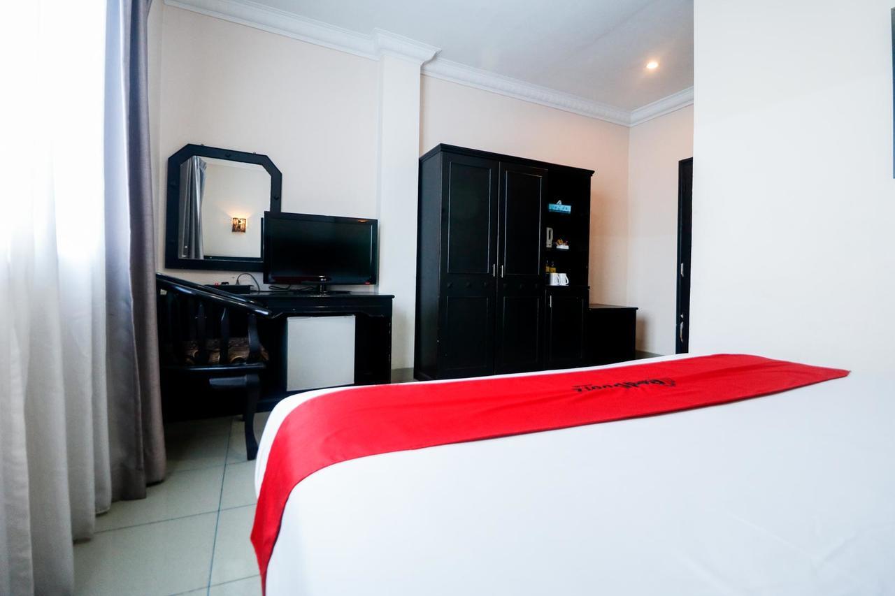 Reddoorz Plus @ Jalan Dr Sutomo Pekanbaru Exterior foto