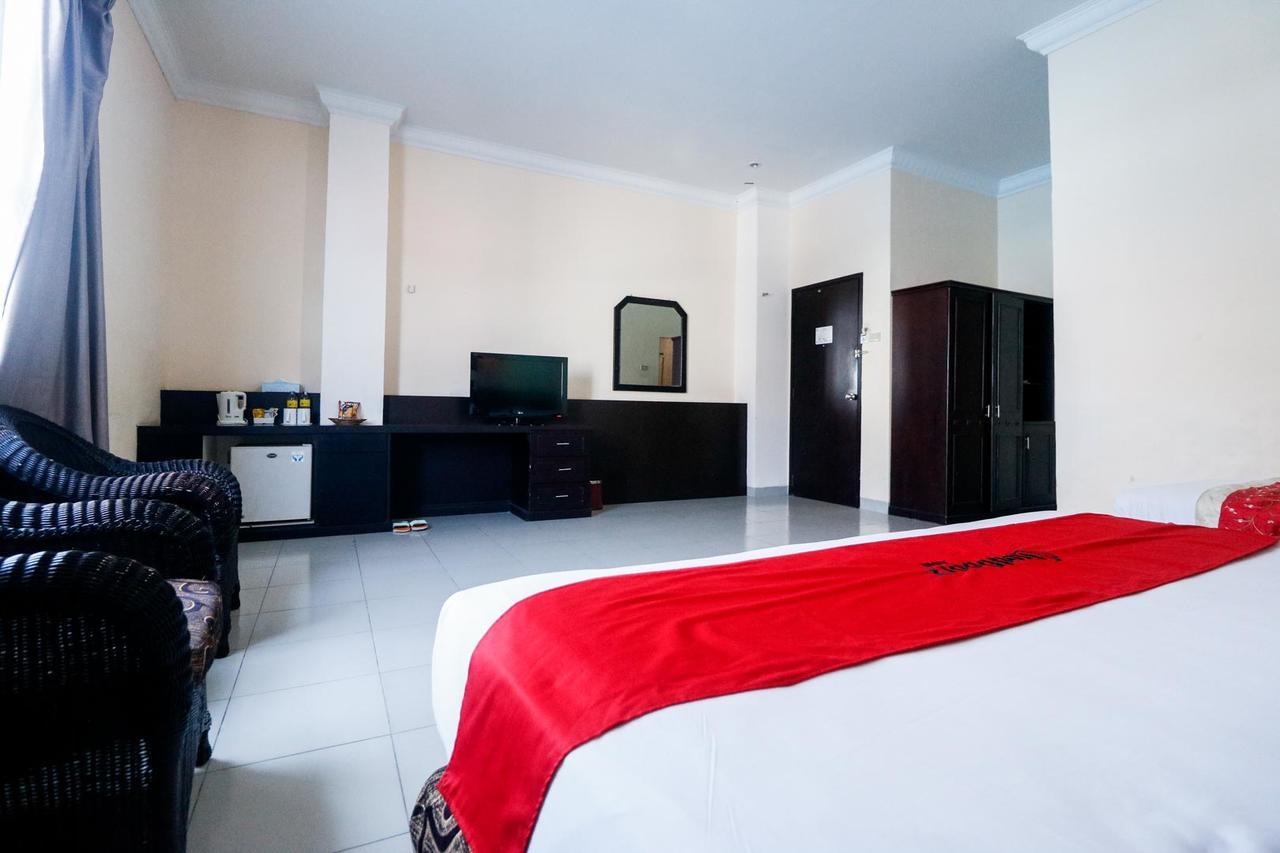 Reddoorz Plus @ Jalan Dr Sutomo Pekanbaru Exterior foto